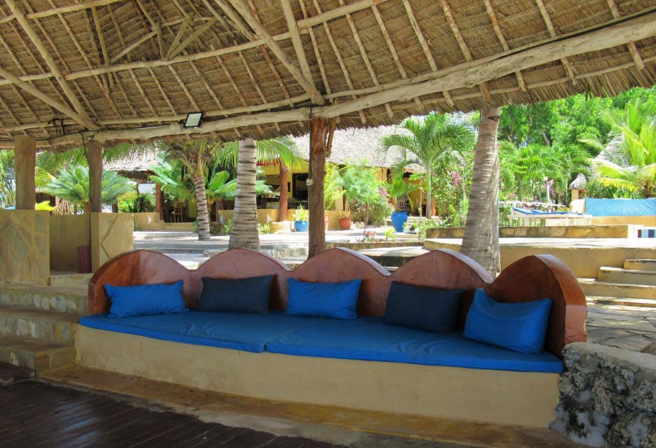 Queen Of Sheba Beach Lodge Pongwe Exterior photo