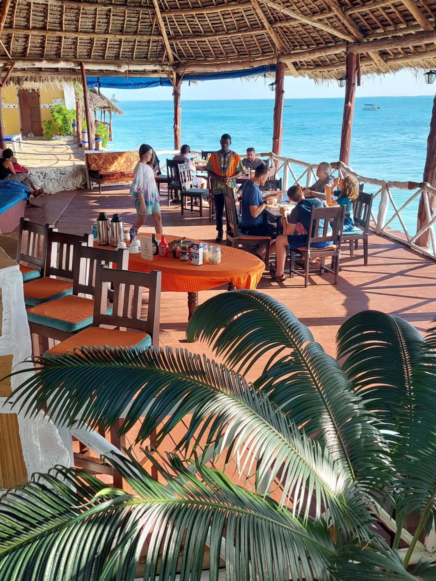 Queen Of Sheba Beach Lodge Pongwe Exterior photo